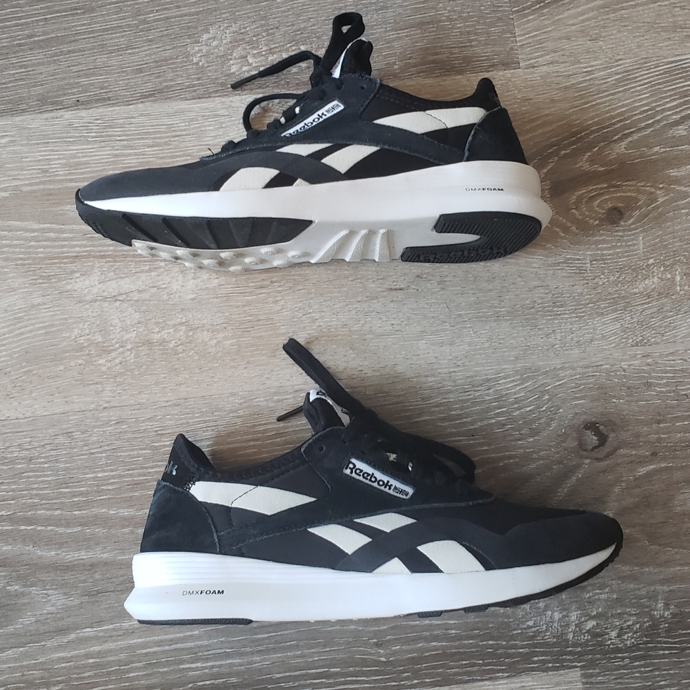 Reebok DmxFoam Shoes
